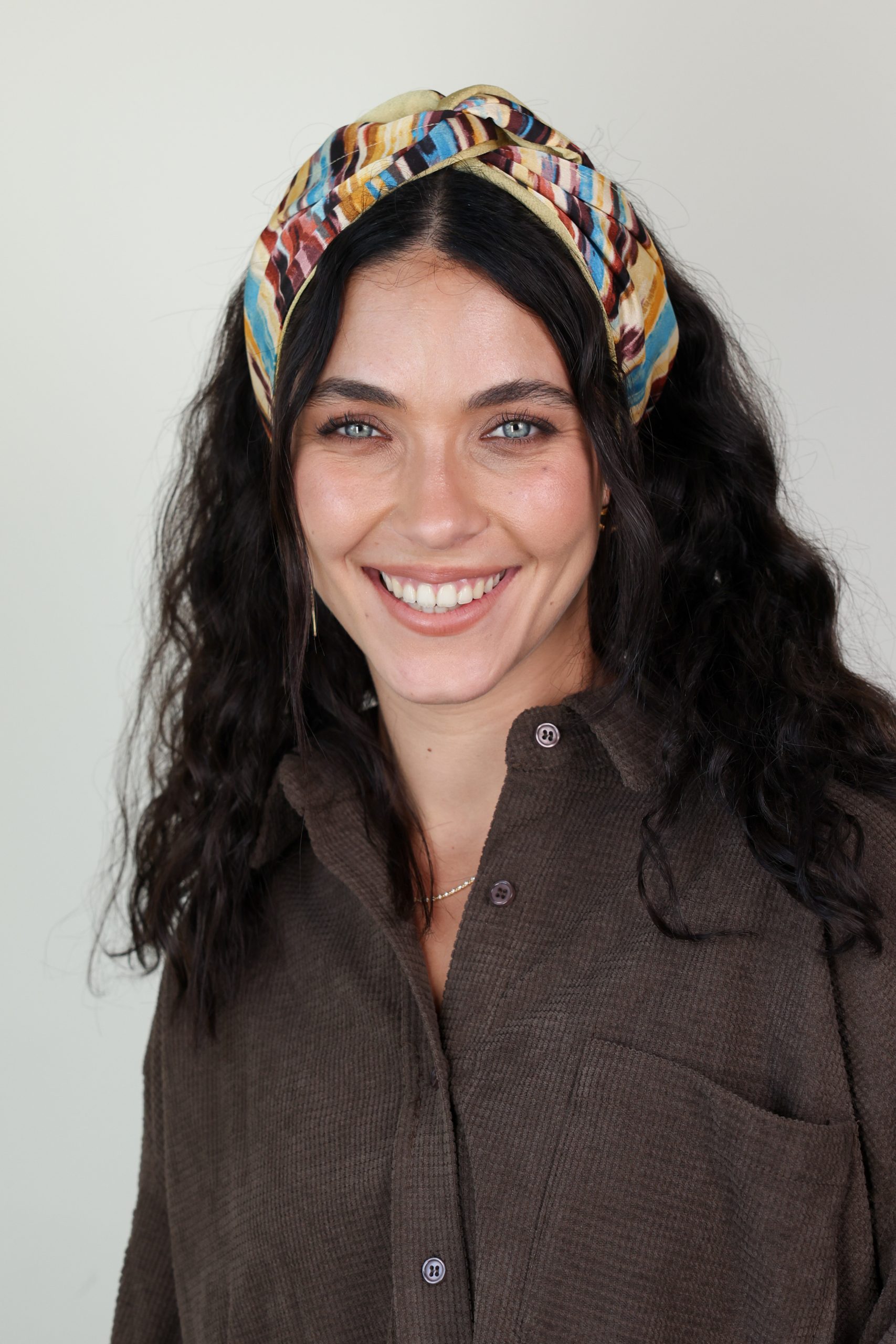 אביב - קלאסי צר