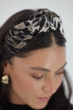 שי - קלאסי צר