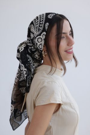 לוטם - בנדנה