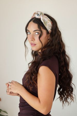 מאי - קלאסי צר